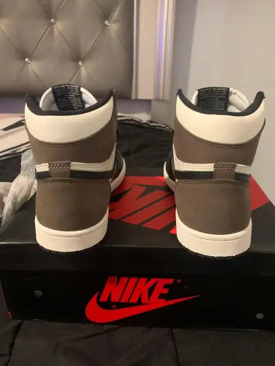 PKGoden  Jordan 1 Retro High Dark Mocha , 555088-105 review Cold 01