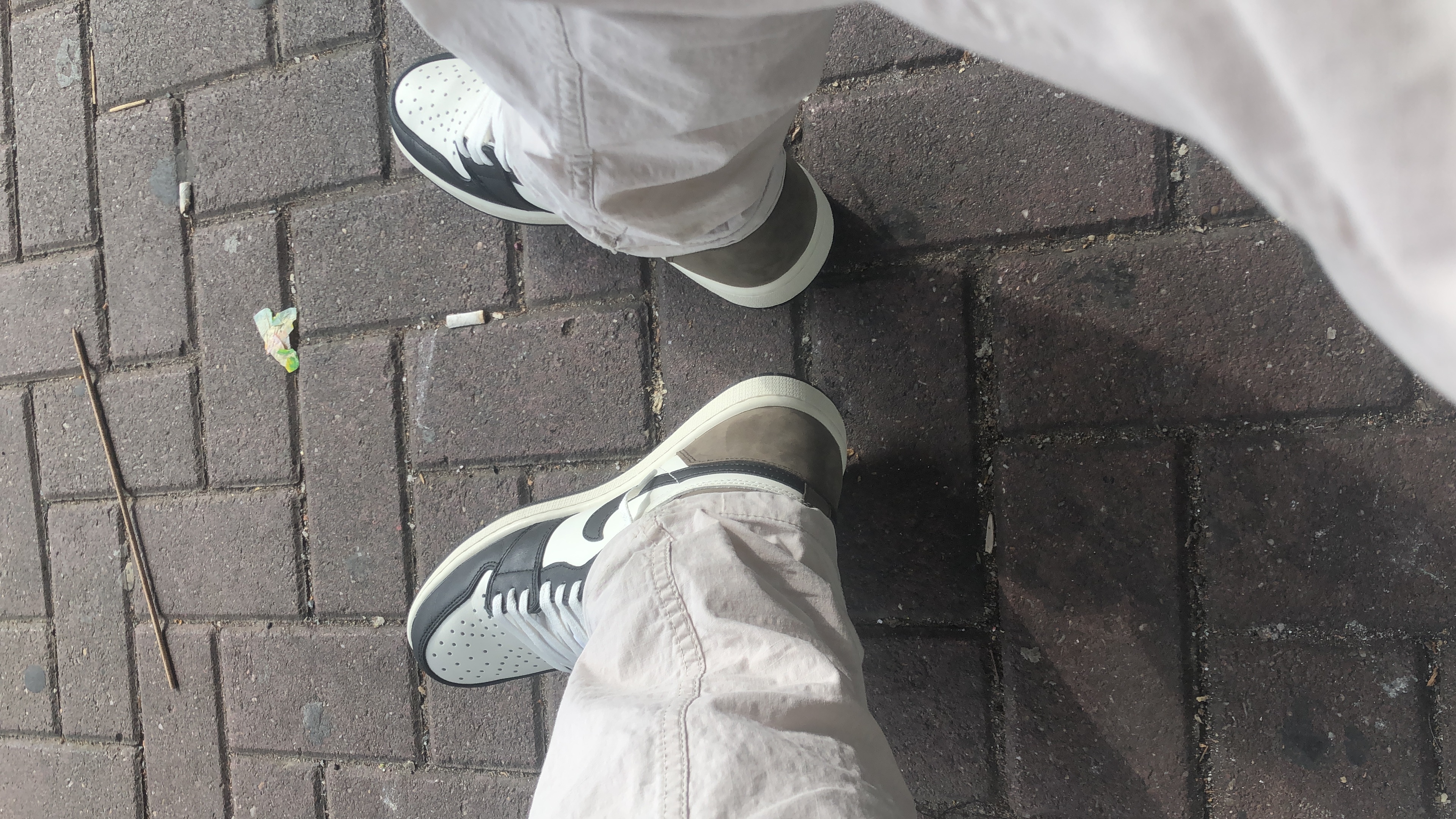 PKGoden  Jordan 1 Retro High Dark Mocha , 555088-105 review Amin