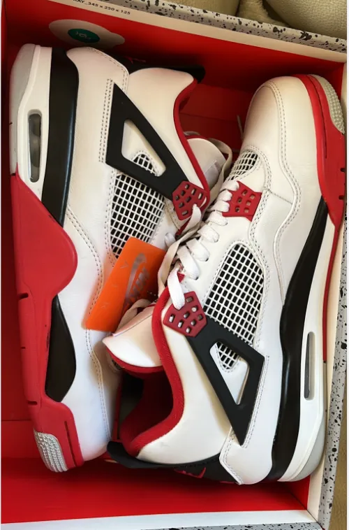 Free Shipping:PKGoden Jordan 4 Retro Fire Red (2020),  DC7770-160 review 