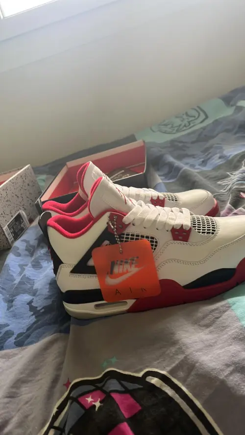 Free Shipping:PKGoden Jordan 4 Retro Fire Red (2020),  DC7770-160 review 