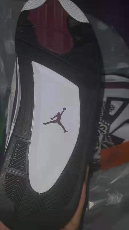 PKGoden Jordan 4 Retro PSG Paris Saint-Germain,  CZ5624-100 review Rocio Dominguez 01