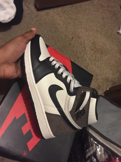 POP  Jordan 1 Retro High Dark Mocha,555088-105 review 