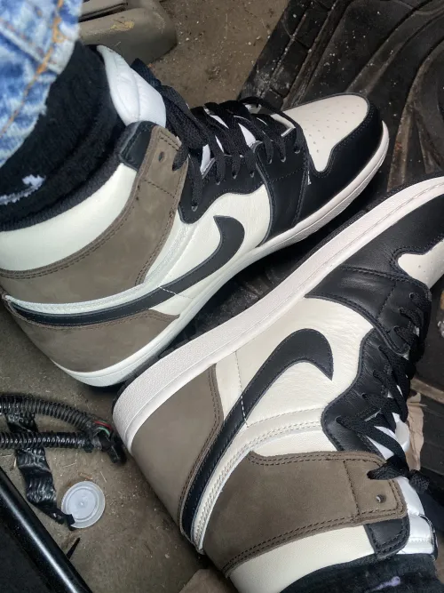 POP  Jordan 1 Retro High Dark Mocha,555088-105 review 