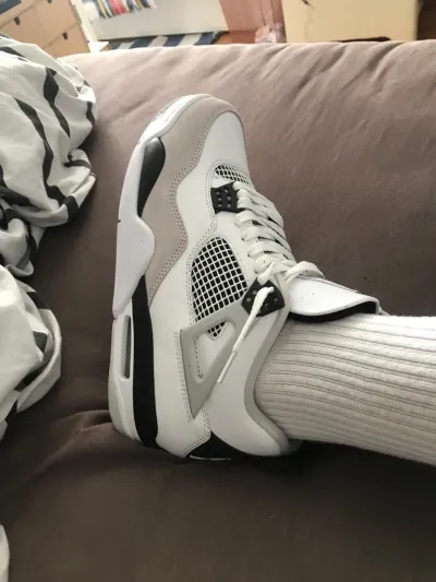 PKGoden  Jordan 4 Retro Military Black, DH6927-111 review sharesneakers.com 00
