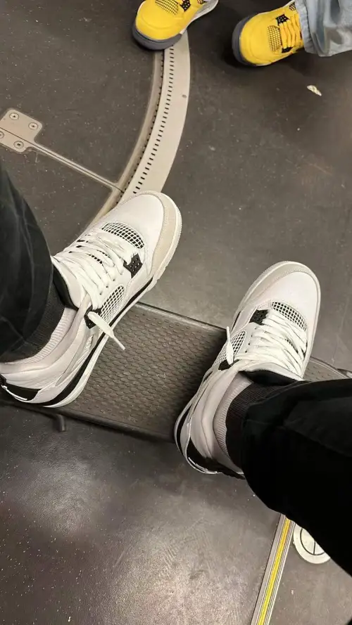 PKGoden  Jordan 4 Retro Military Black, DH6927-111 review 