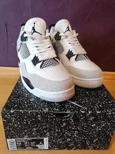 PKGoden  Jordan 4 Retro Military Black, DH6927-111 review Philipp