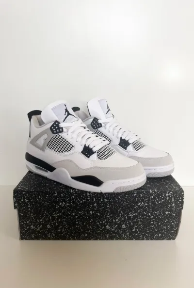 PKGoden  Jordan 4 Retro Military Black, DH6927-111 review Nikolas  02
