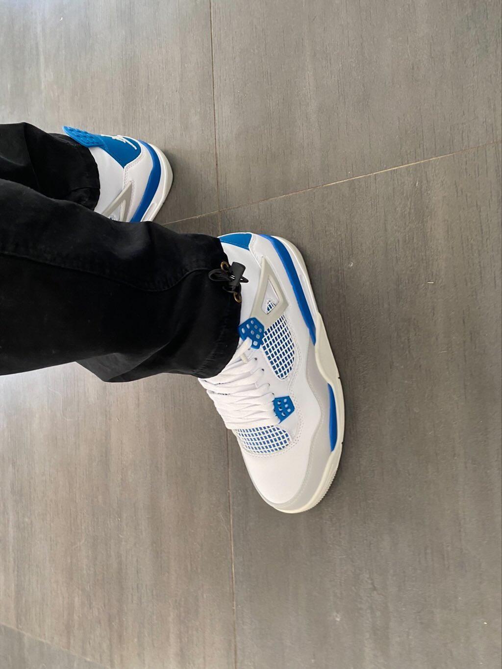 PKGoden Jordan 4 Retro Military Blue (2012), 308497-105 review lawrence_mro 01