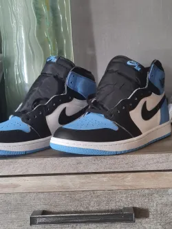 PKGoden  Jordan 1 High Obsidian 1, DZ5485-400 review Kmikaz420  01