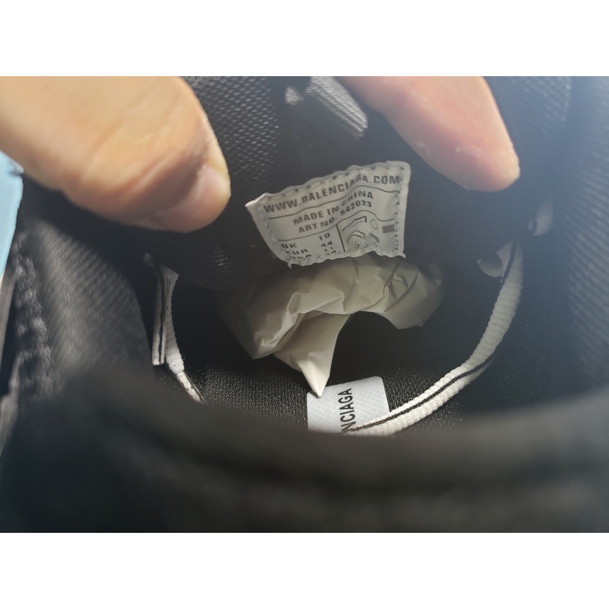 PKGoden Balenciaga Track LED Tess Black And White 542023 W1GB1 2045 review Fayzaan Abbassi 02