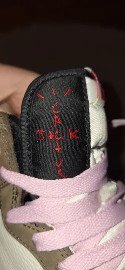 PKGoden   Air Jordan 1  Retro High Travis Scott SP34, CD4487-100  review Louis . K 06