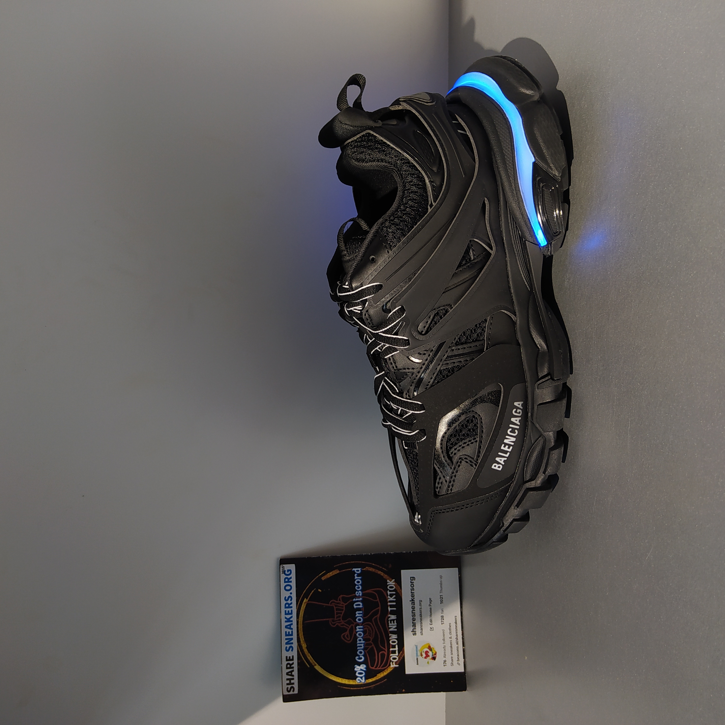 PKGoden Balenciaga Track LED Tess S.Black 555032 W1GB7 1000  review SS 01