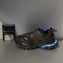 PKGoden Balenciaga Track LED Tess S.Black 555032 W1GB7 1000  review SS 02