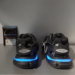 PKGoden Balenciaga Track LED Tess S.Black 555032 W1GB7 1000  review SS 04