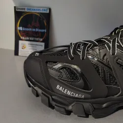 PKGoden Balenciaga Track LED Tess S.Black 555032 W1GB7 1000  review SS 05