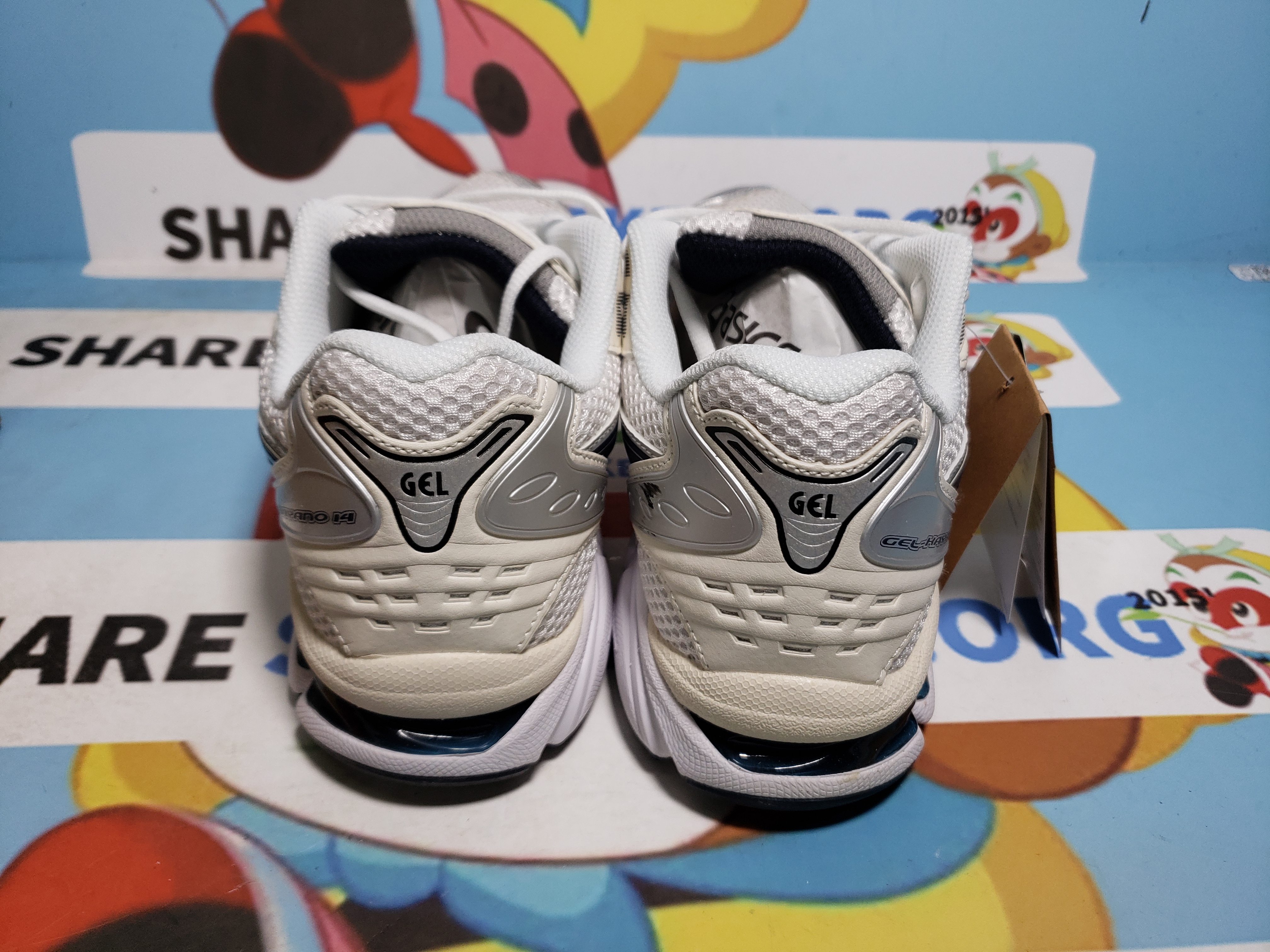 POP  ASICS Gel-Kayano 14 White Midnight 1202A056-109 review SS 01