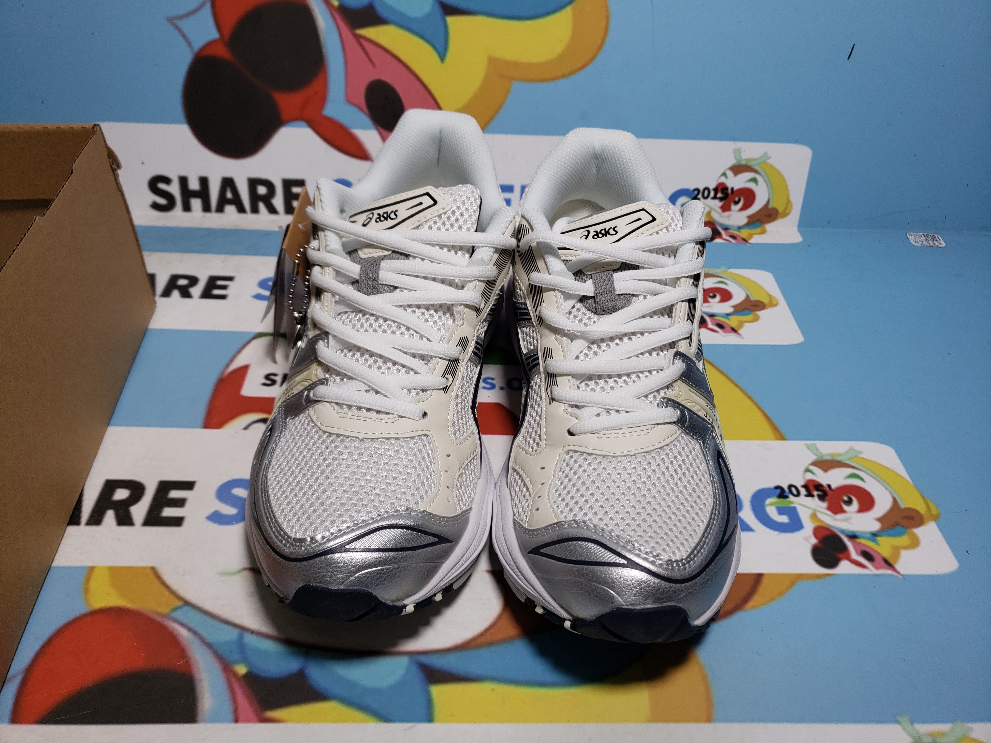 POP  ASICS Gel-Kayano 14 White Midnight 1202A056-109 review SS 02