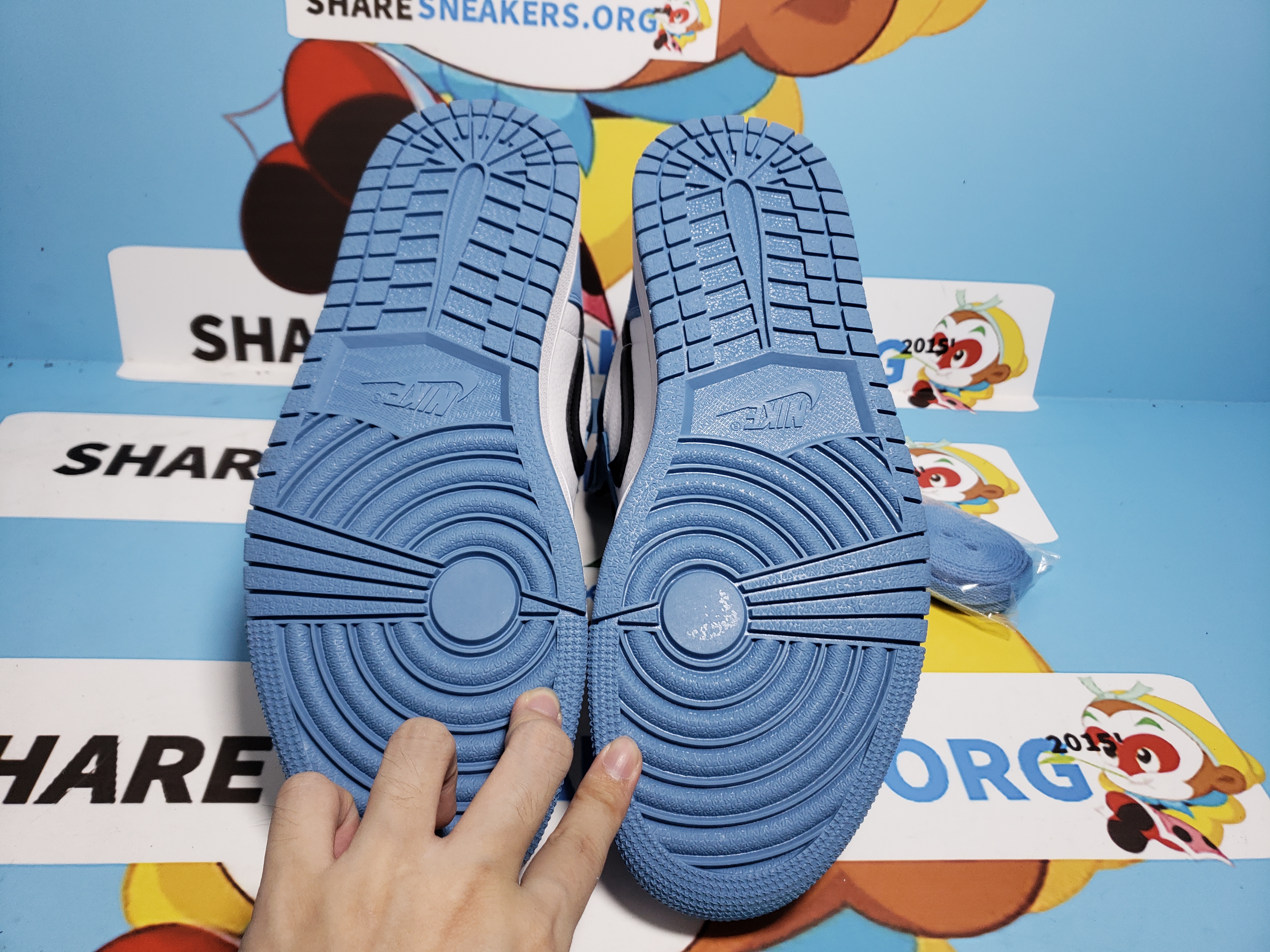 19$ Need to Buy One Pair PK sneakers firstly then can choose this item. 555088-134 review SS 05