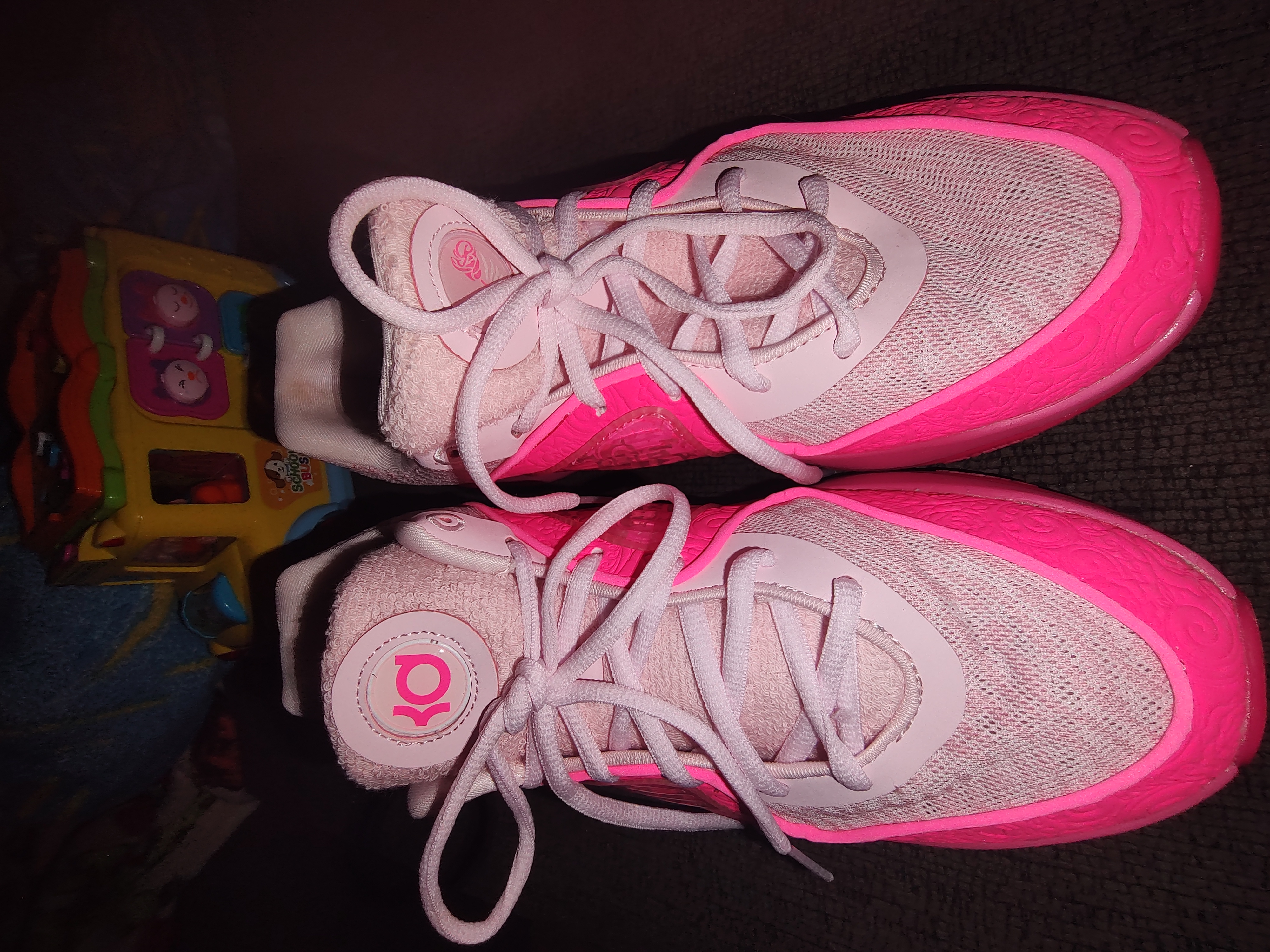 POP  KD16 'Aunt Pearl', FQ9216-600 review Kd 00