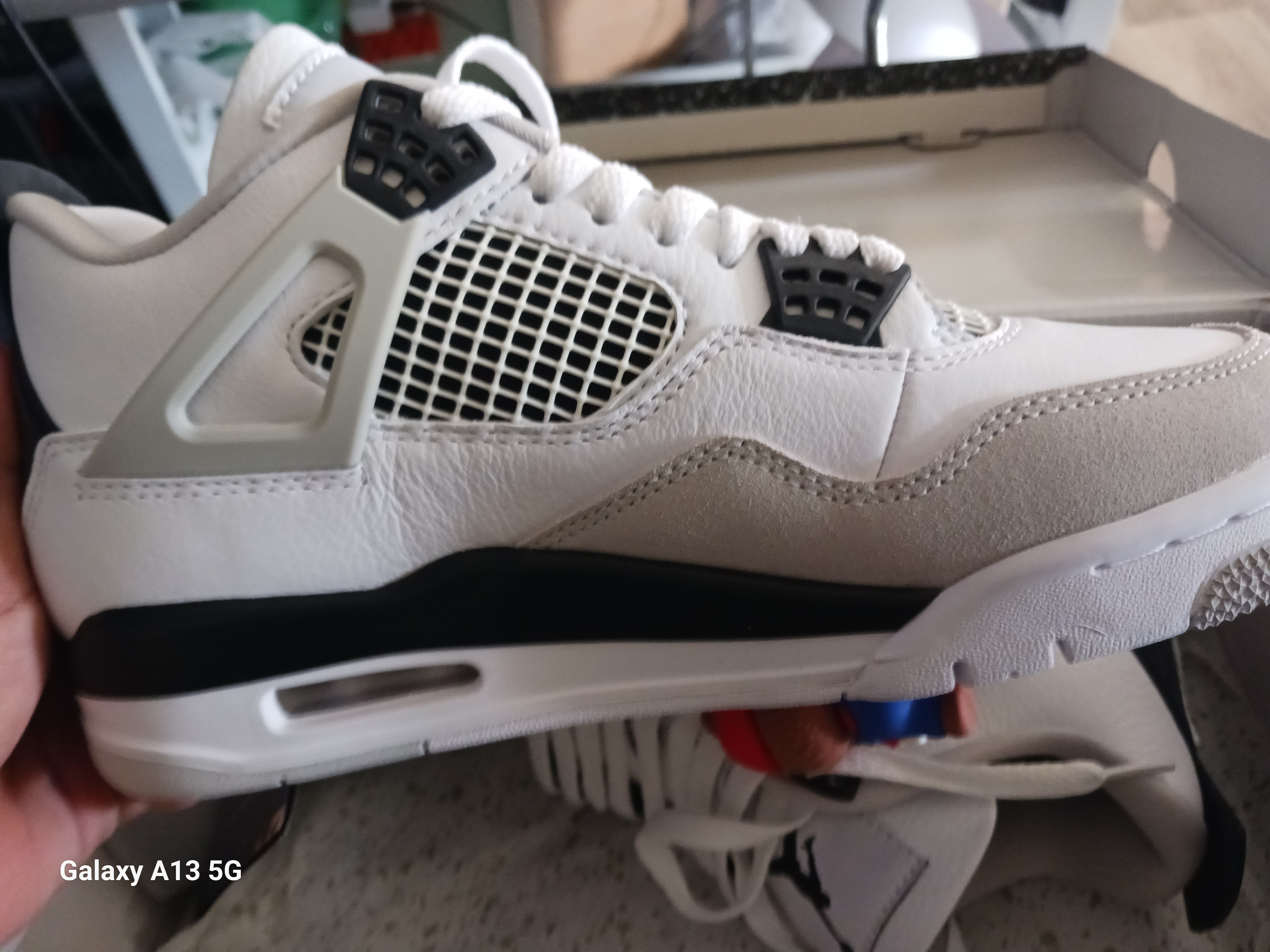 PKGoden  Jordan 4 Retro Military Black, DH6927-111 review Jimmy 03