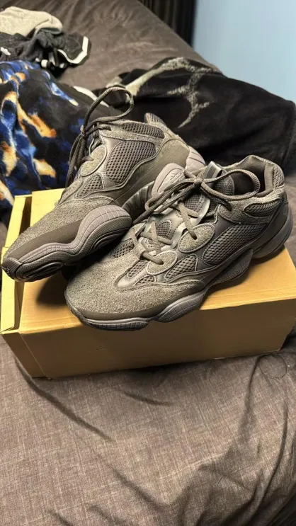 PKGoden  Yeezy 500 Utility Black, F36640 review Matt Primmer 02