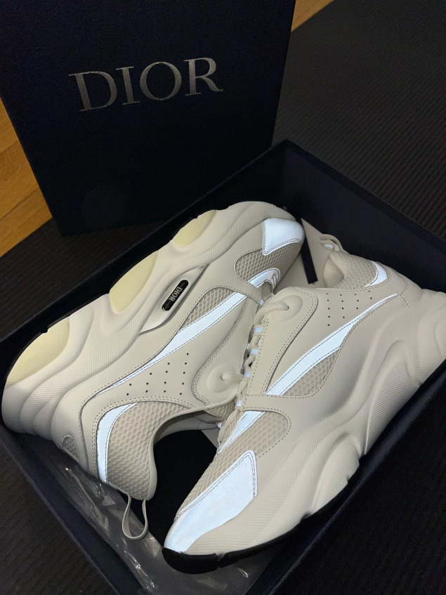 PKGoden Dior B22 Triple White Silver 3SN231YJG_H000 review Ryan Halligan 01