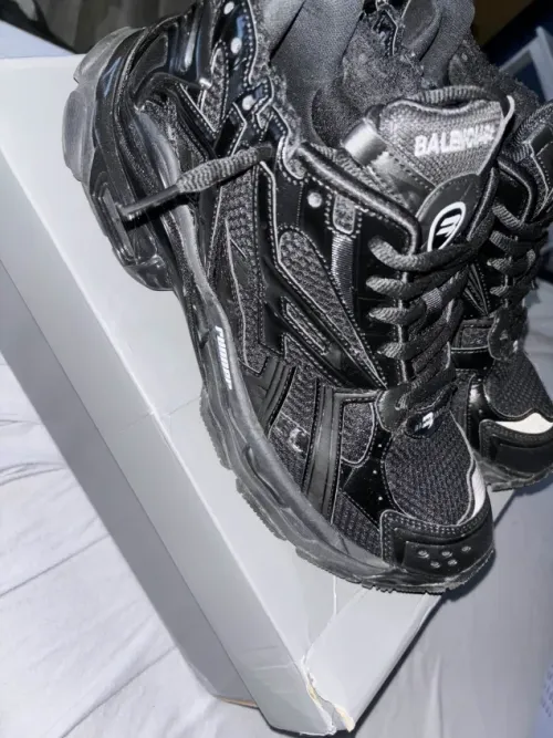PKGoden Balenciaga Runner Black 656065 W3RA1 1000 review 