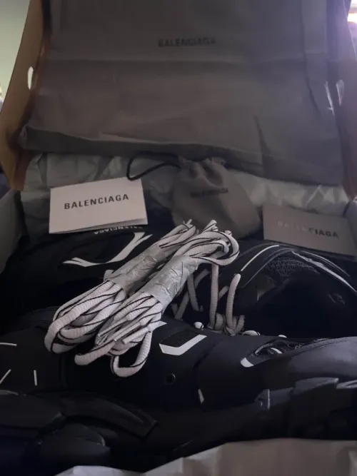 PKGoden Balenciaga Track LED Tess Black And White 542023 W1GB1 2045 review 