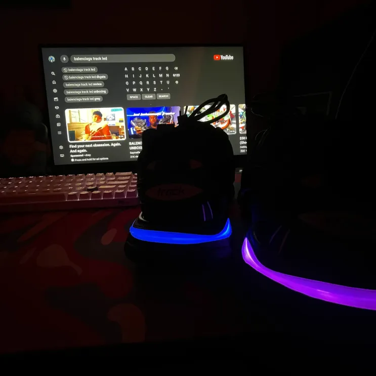 PKGoden Balenciaga Track LED Tess S.Black 555032 W1GB7 1000  review Tn.mike 01