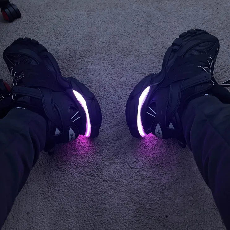PKGoden Balenciaga Track LED Tess S.Black 555032 W1GB7 1000  review Tn.mike 00