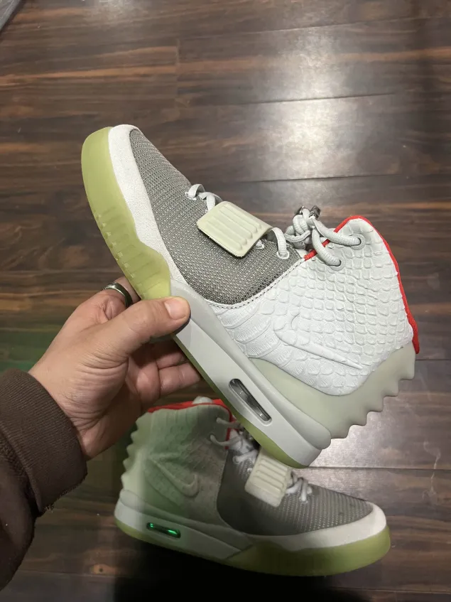 PKGoden Jordan 4 White Thunder, FQ8138-001 review Kiara Abonyi 01