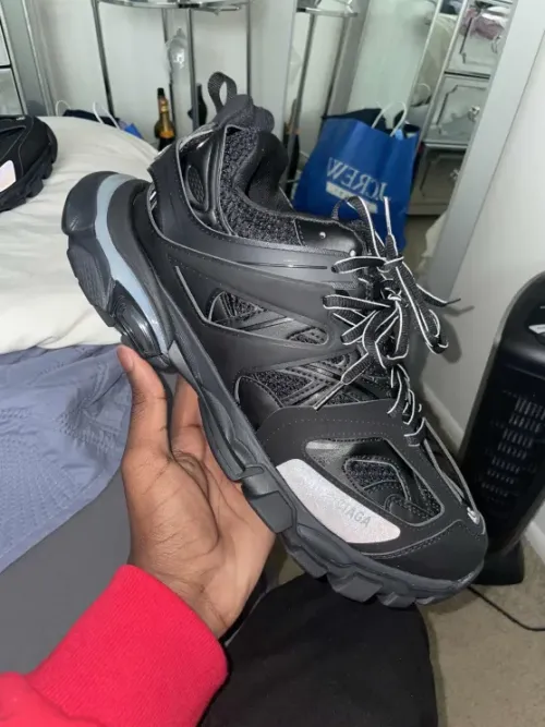 PKGoden Balenciaga Track LED Tess S.Black 555032 W1GB7 1000  review 