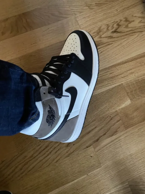 PKGoden  Jordan 1 Retro High Dark Mocha , 555088-105 review 