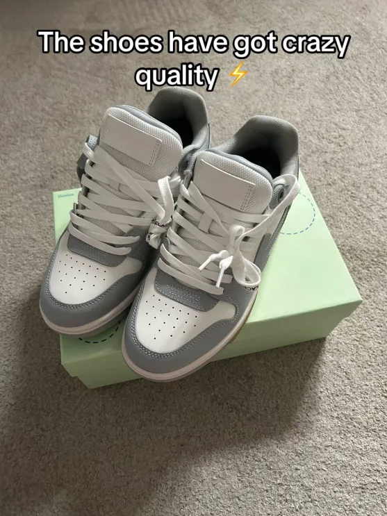 PKGoden OFF-WHITE Out Of Office Pale OMIA189 C99LEA00 40901 review Akeemeligh Jackson 01