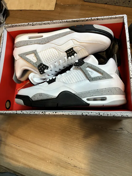 PKGoden Jordan 4 Retro White Cement, 840606-192 review charles Pitchford