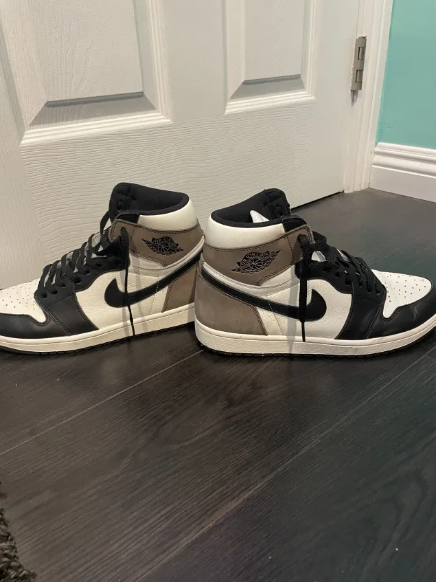 PKGoden  Jordan 1 Retro High Dark Mocha , 555088-105 review hesham elbashary