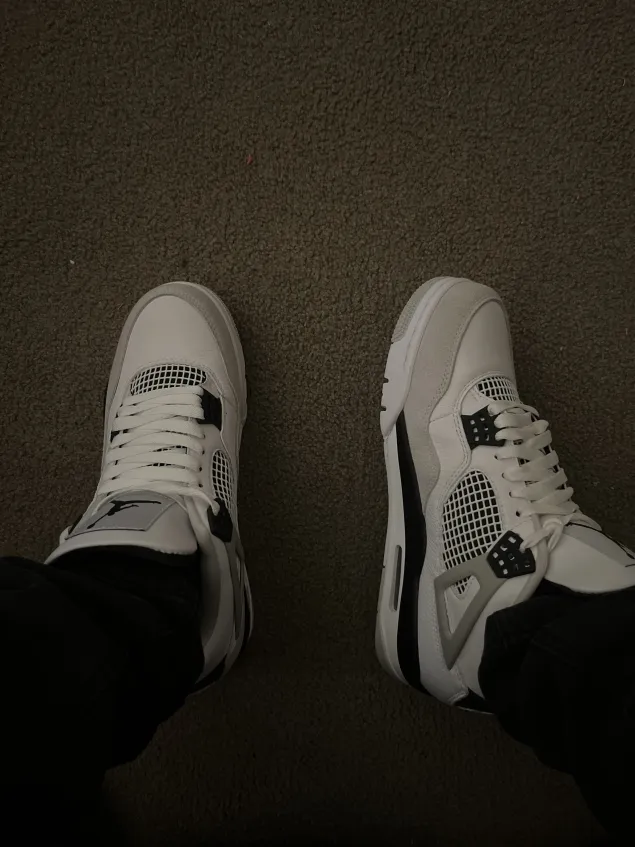 PKGoden  Jordan 4 Retro Military Black, DH6927-111 review Dakota Wood