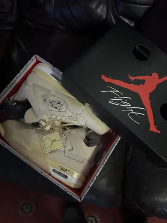 PKGoden Jordan 4 Retro Off-White Sail, CV9388-100 review Ja’Leen Johnson