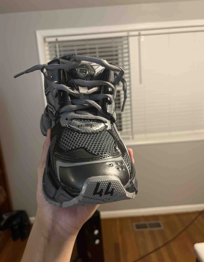 PKGoden Balenciaga 7th Runner All Black Gray 677402 W3RB2 1515 review Bilal Benaouad