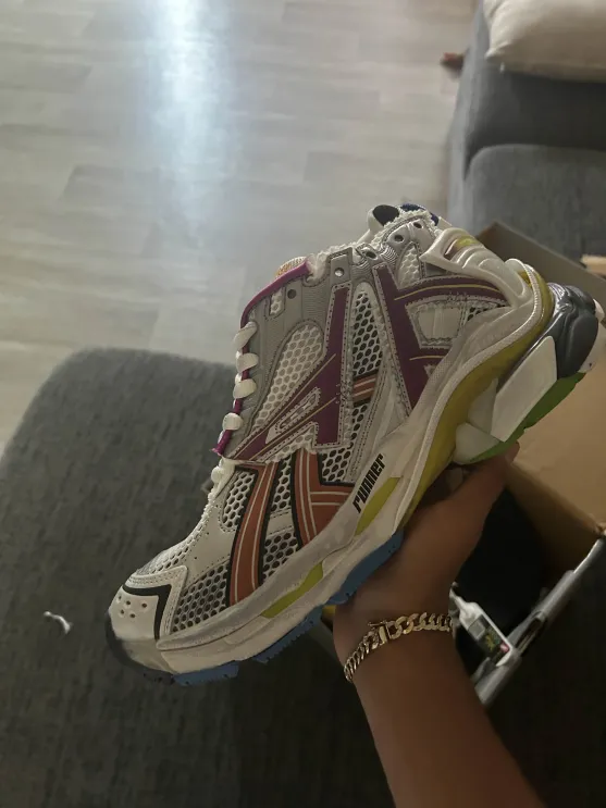 PKGoden Balenciaga Runner Multi Colors review Arnel Porcic 00