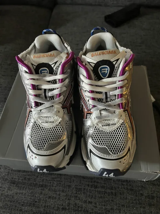 PKGoden Balenciaga Runner Multi Colors review Arnel Porcic 01
