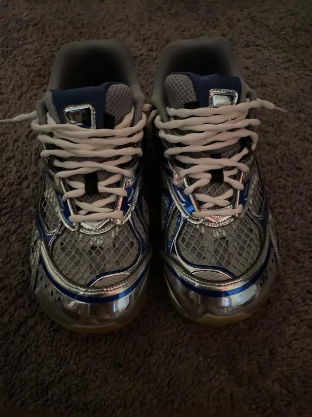 PKGoden Bottega Veneta Orbit Blue review Carys Steers