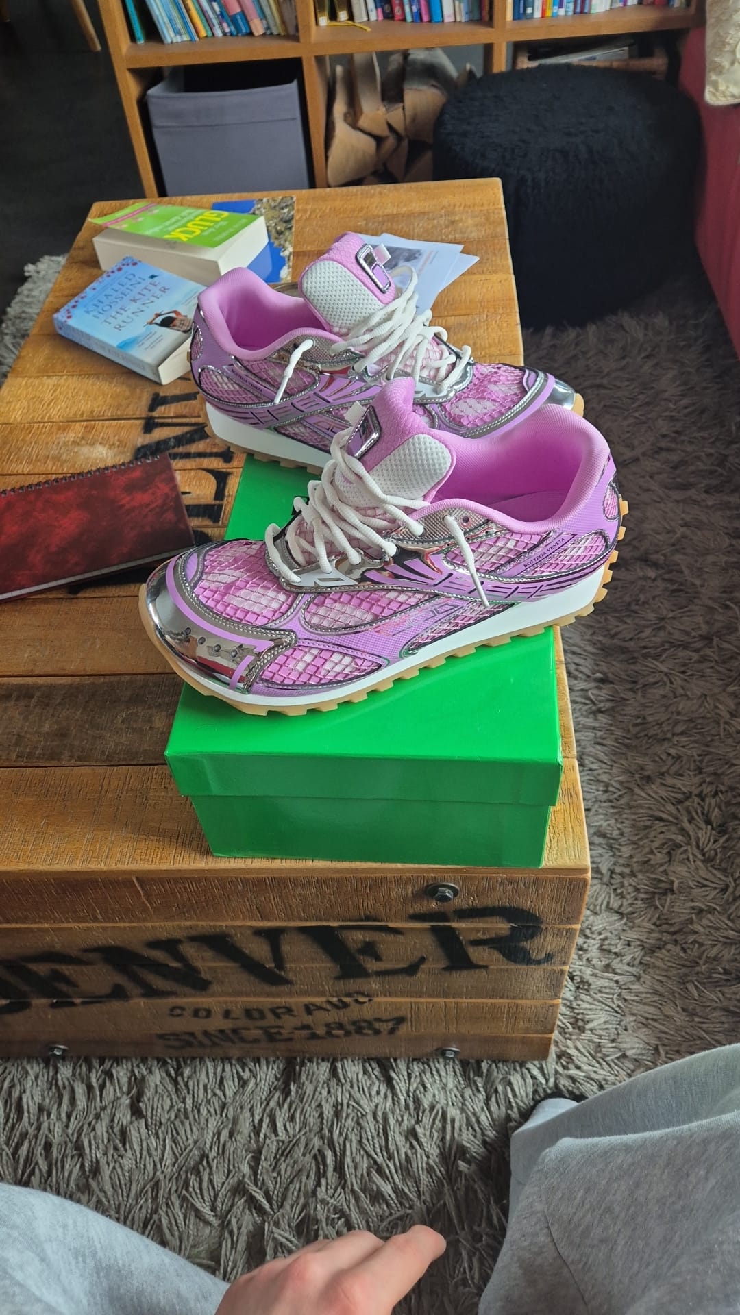 PKGoden Bottega Veneta Orbit Pink review Niclas Barry 02