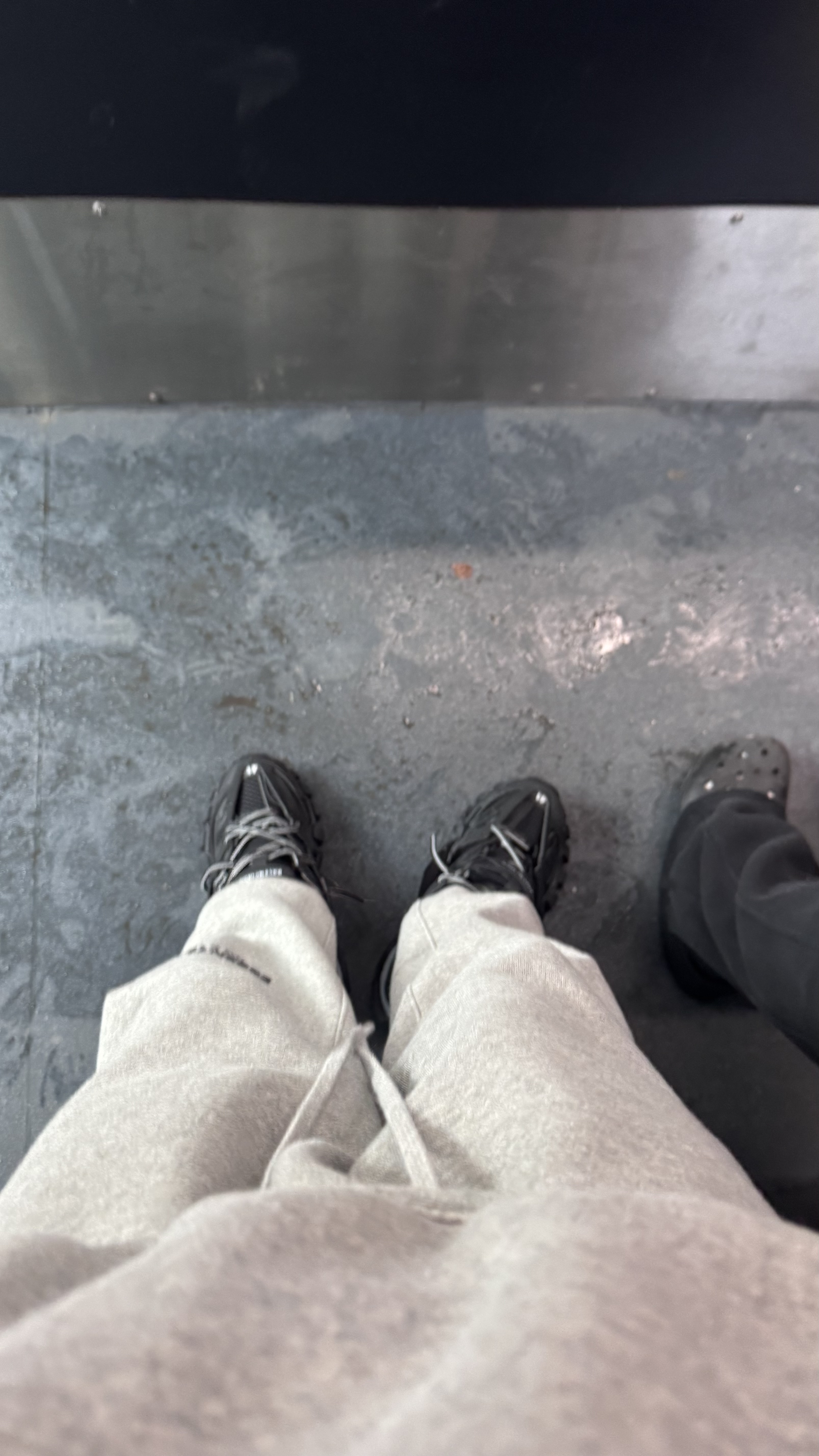 PKGoden Balenciaga Track LED Tess S.Black 555032 W1GB7 1000  review 2