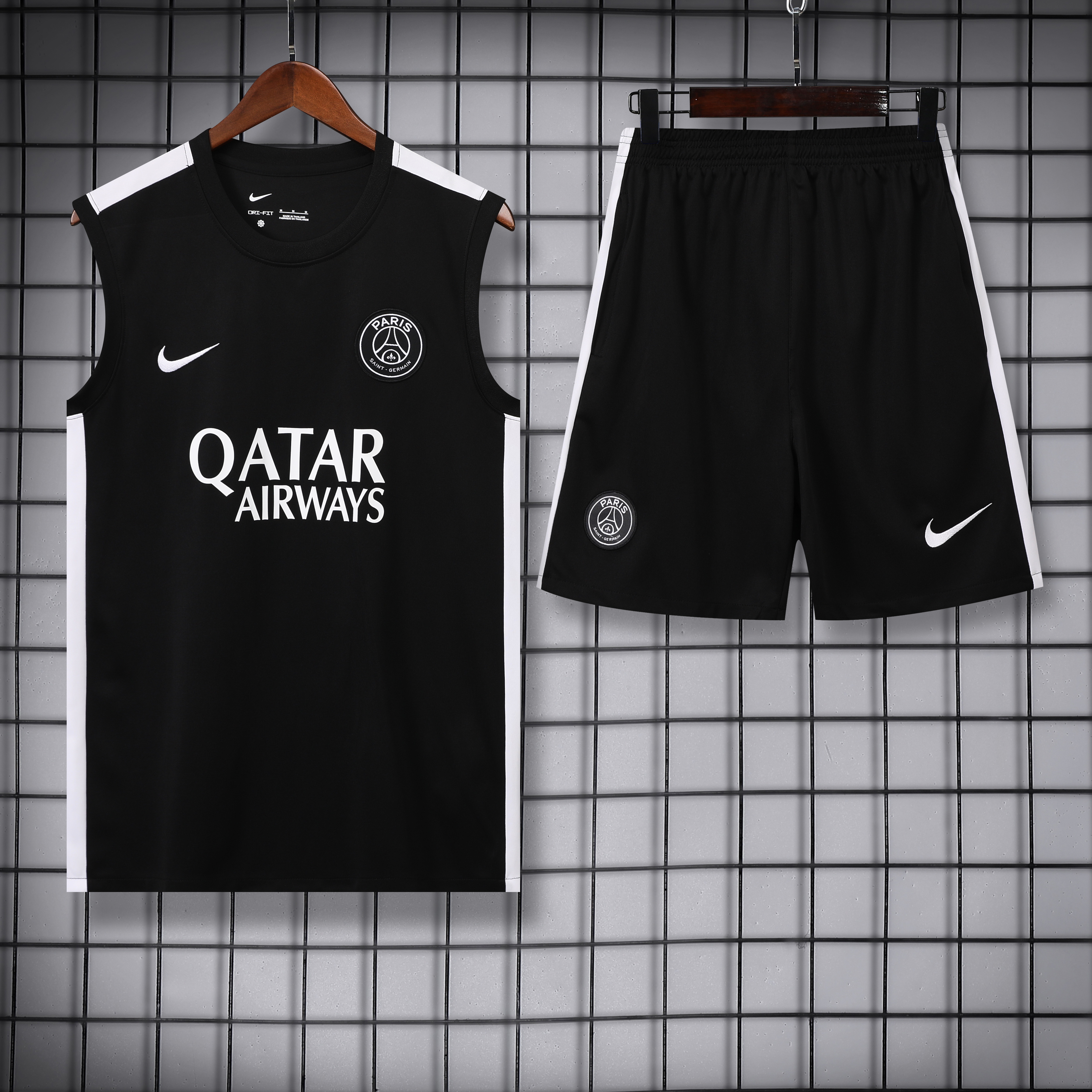 Paris Saint Germain 23/24 Vest Training Suit Black with White
