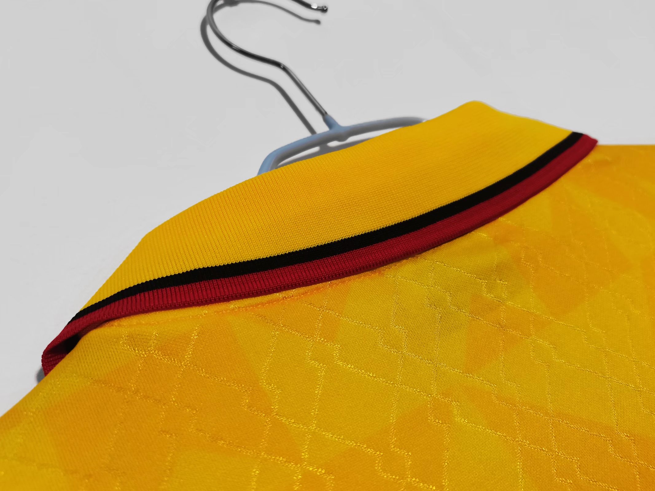 A.C. Milan 1995/96 Second Away Soccer Jersey