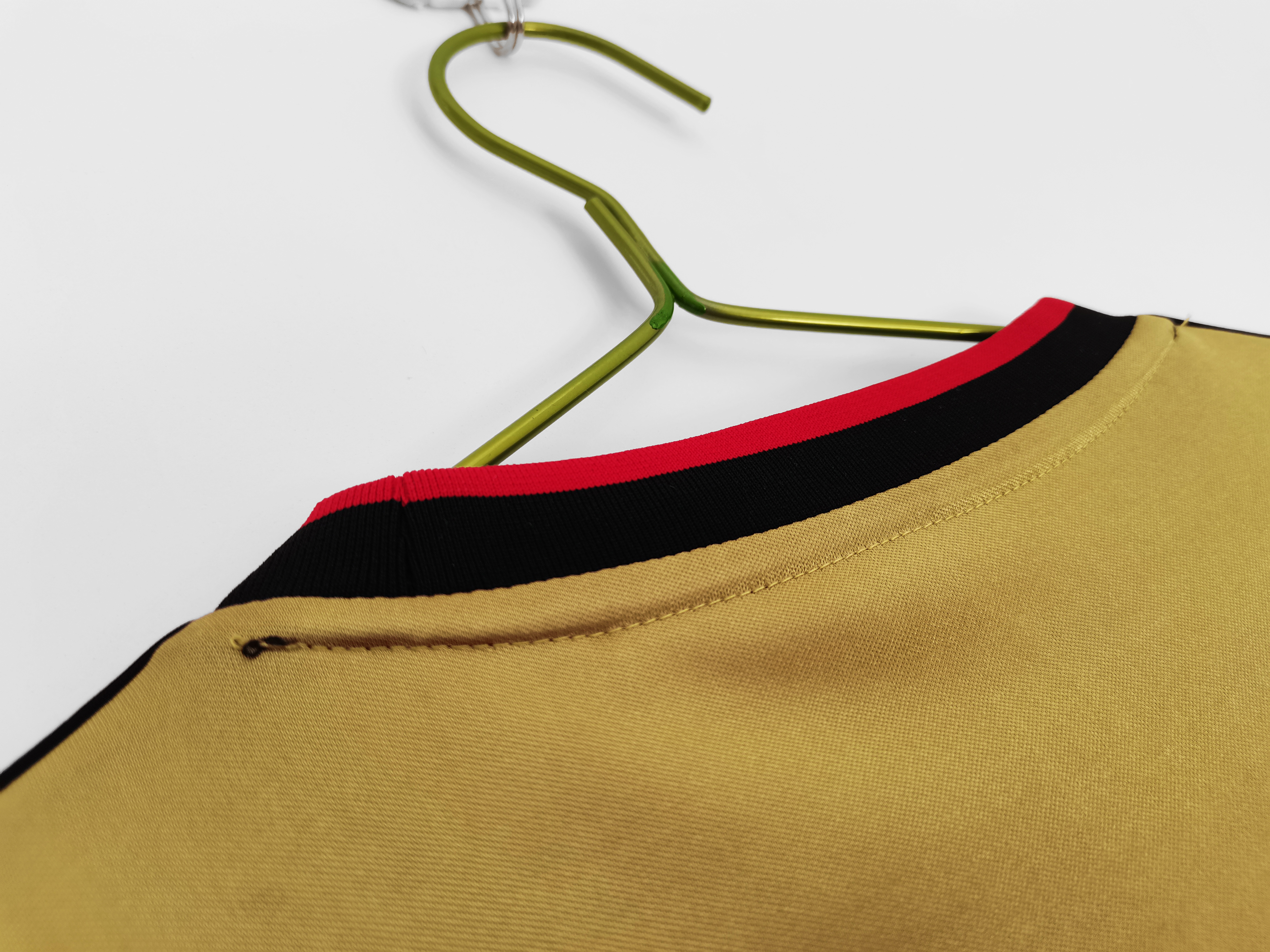 A.C. Milan Retro Jerseys 2013/14 Second Away Soccer Jersey