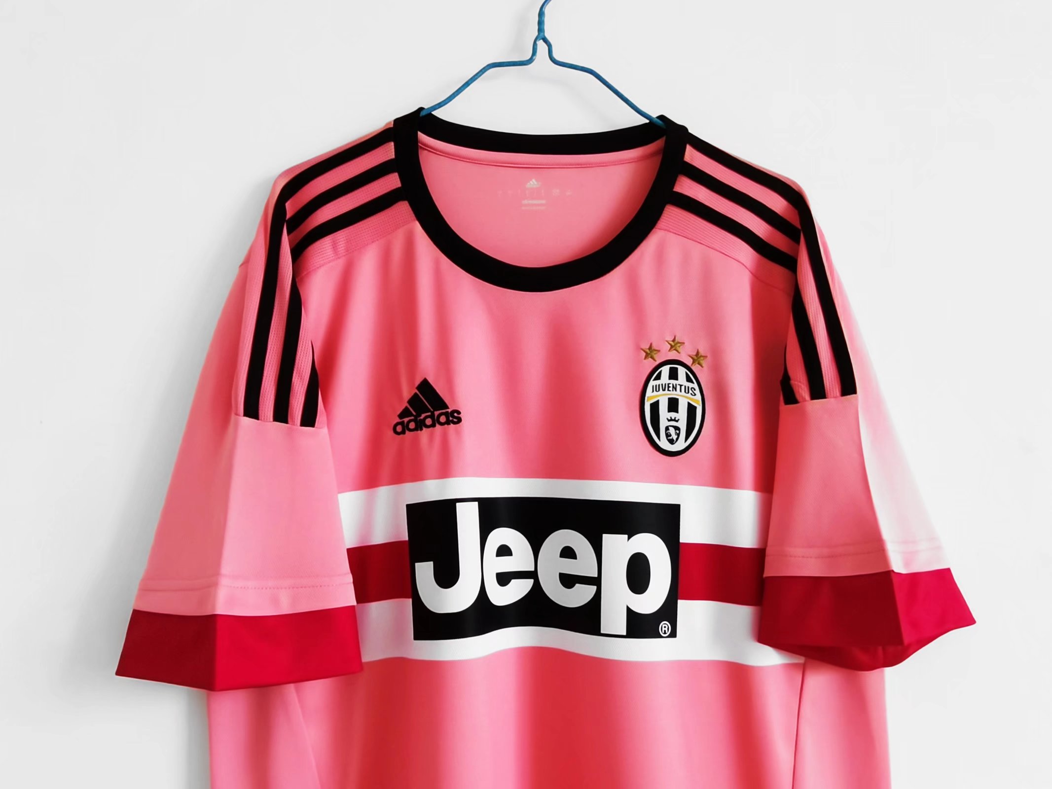 Juventus F.C. 2015/16 Away Soccer Jersey