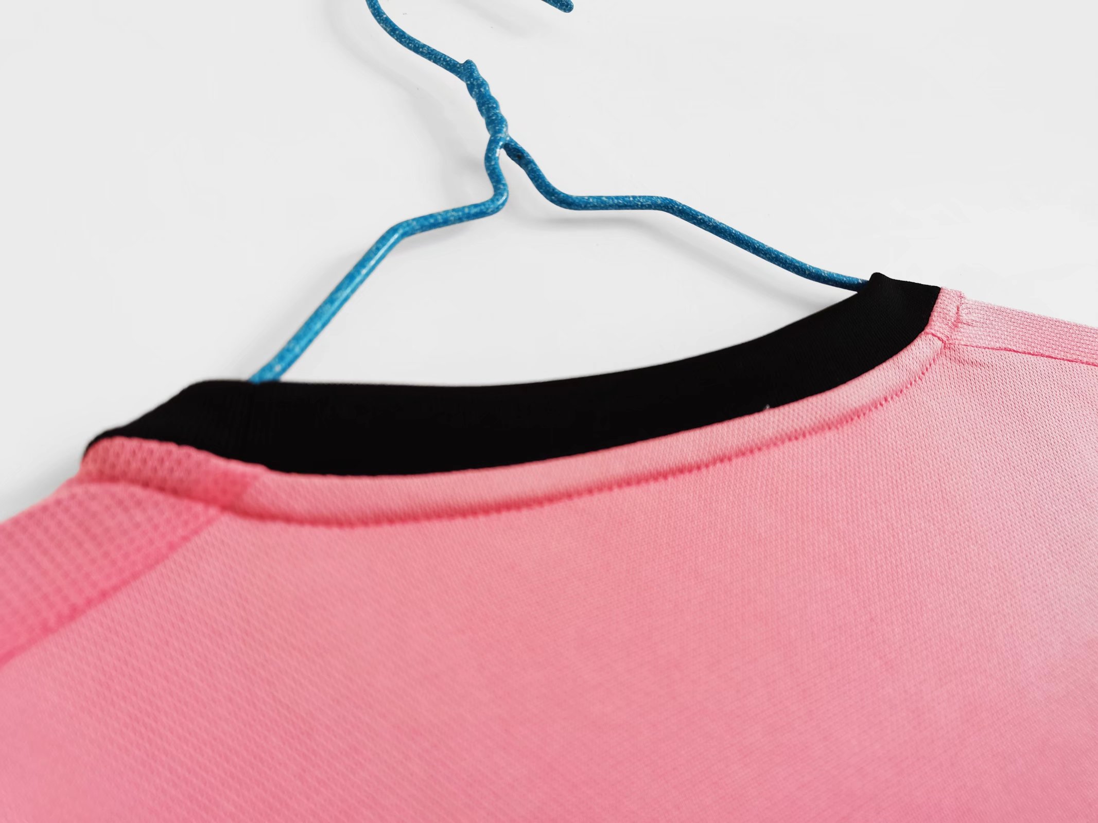 Juventus F.C. 2015/16 Away Soccer Jersey