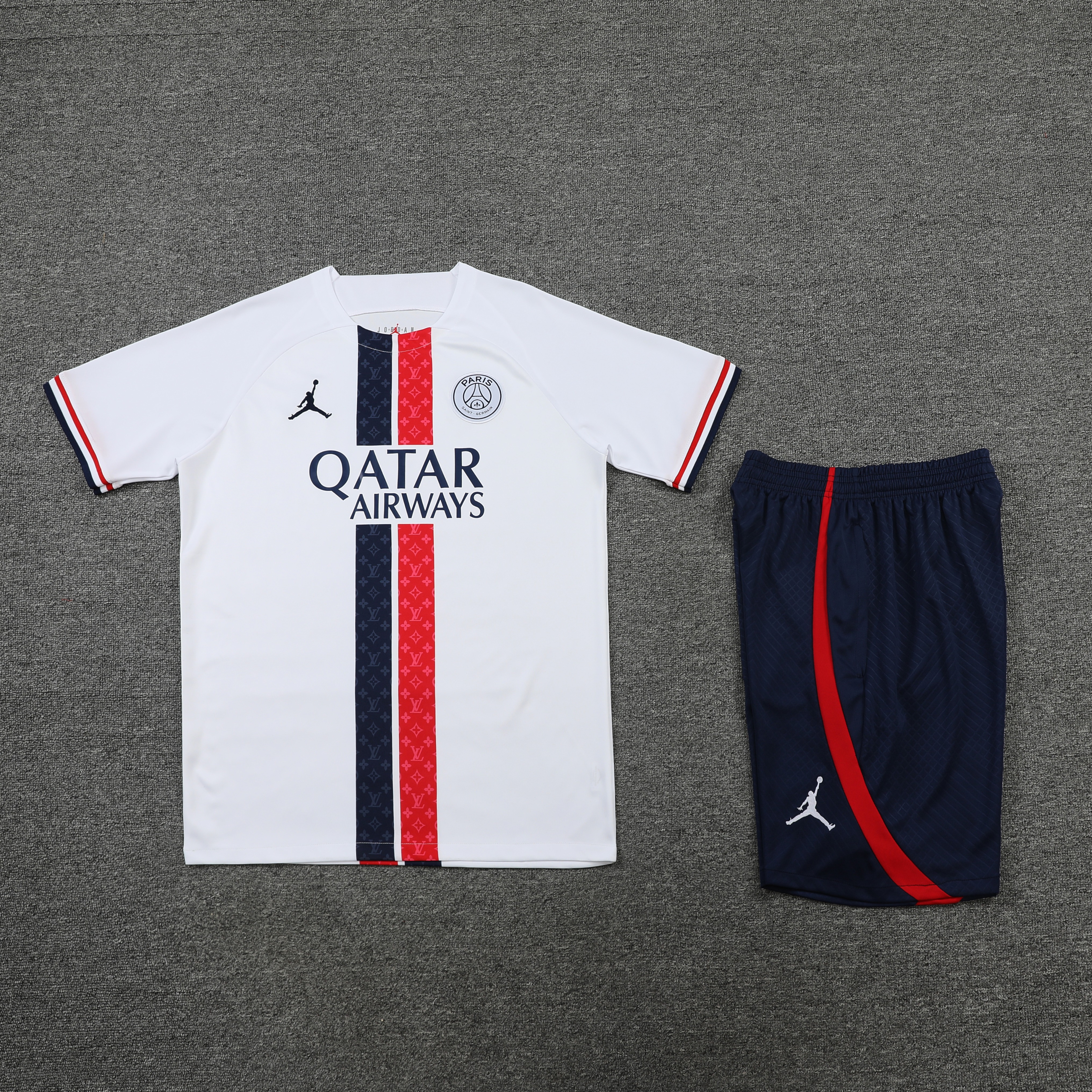 Paris Saint Germain 23/24 Training Suit White With Red